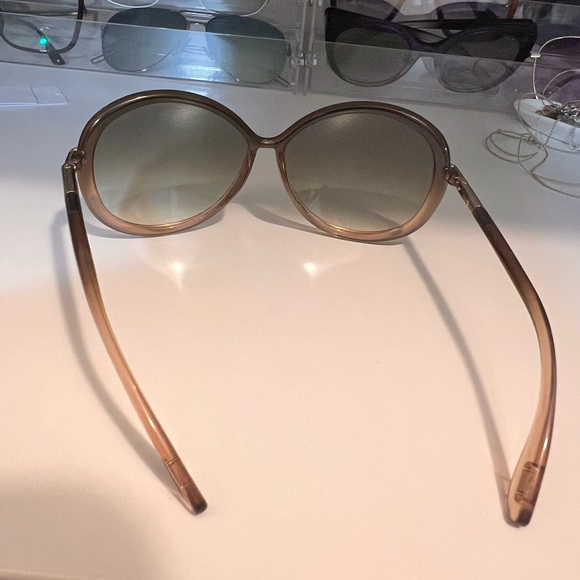 Tom ford sunglasses - Picture 3 of 3